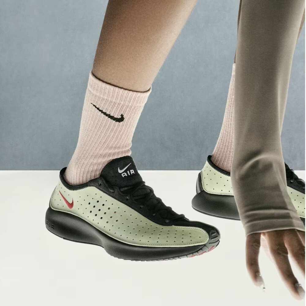 New Women's Nike Air Superfly Running Shoes Oil Green/Black - Picture 10 of 10